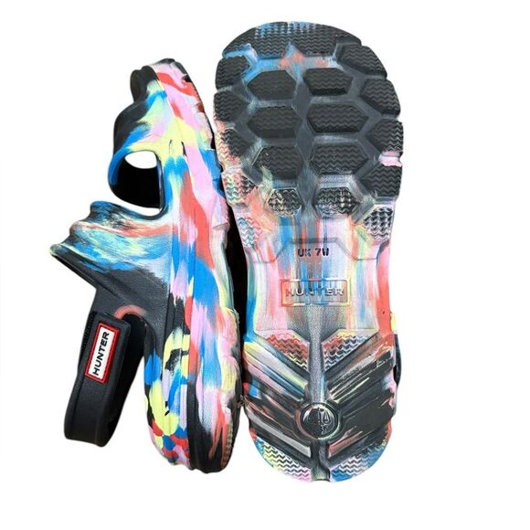 Hunter Women's Black and Pink Sandals - Picture 8 of 12